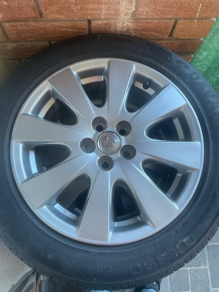 Toyota avensis alloy wheels - Image 4