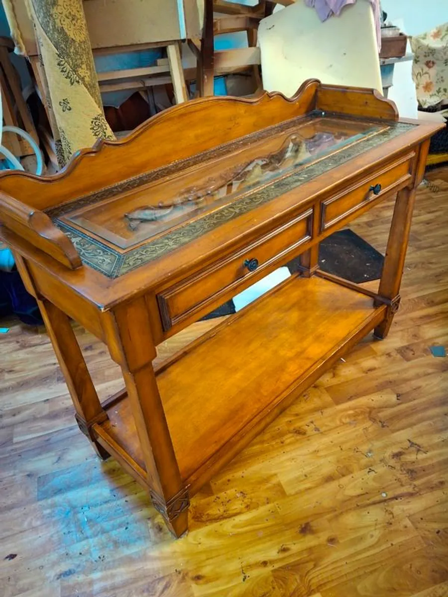 Console table - Image 1