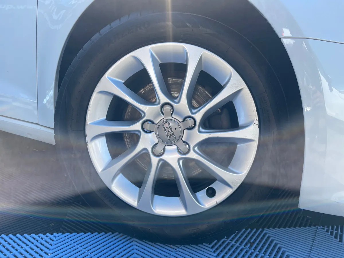 Audi A3 2014 (V17) - Image 4