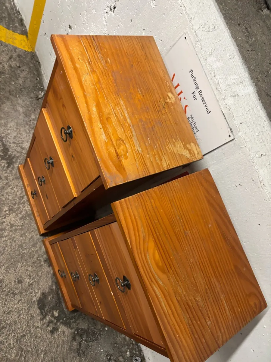 Cabinets - Image 2