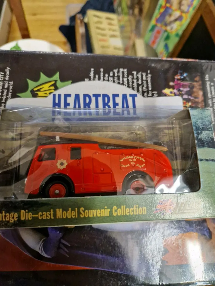 Corgi Lledo Heartbeat Fire Engine - Image 1
