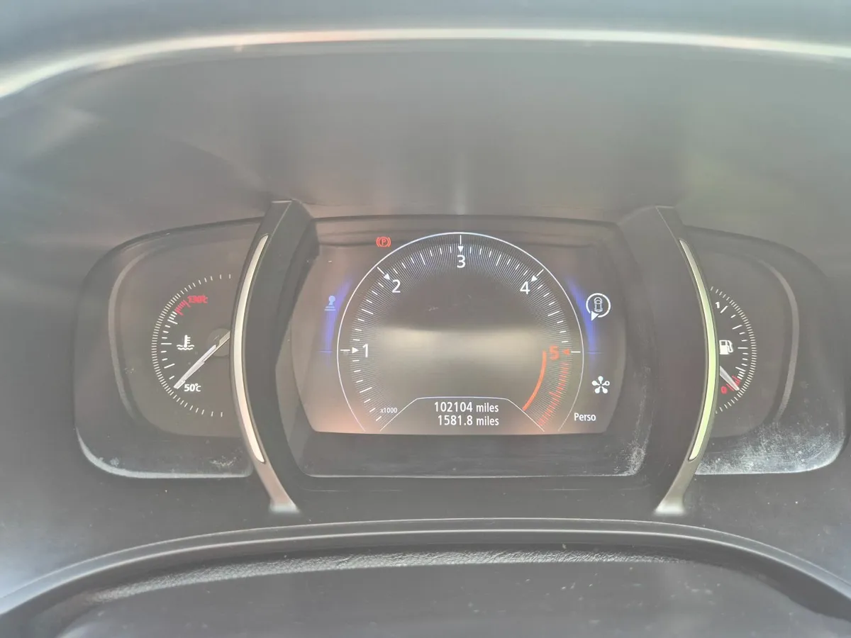 Renault Megane 1.5 DCI 110BHP DYNAMIQUE 2017 - Image 3
