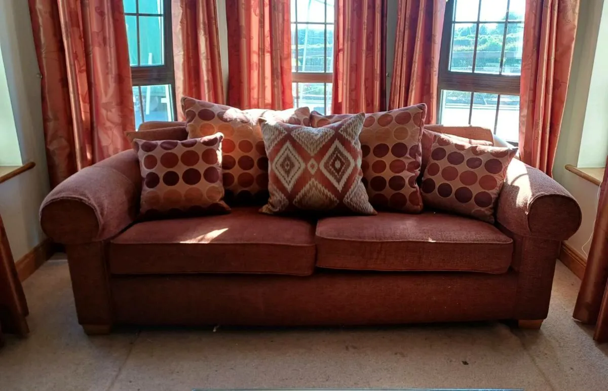 Couch and 2 x armchairs - Image 1
