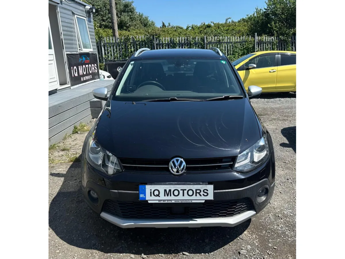 Volkswagen Polo CROSS AUTOMATIC 1.2 LOW MILEAGE (9 - Image 2