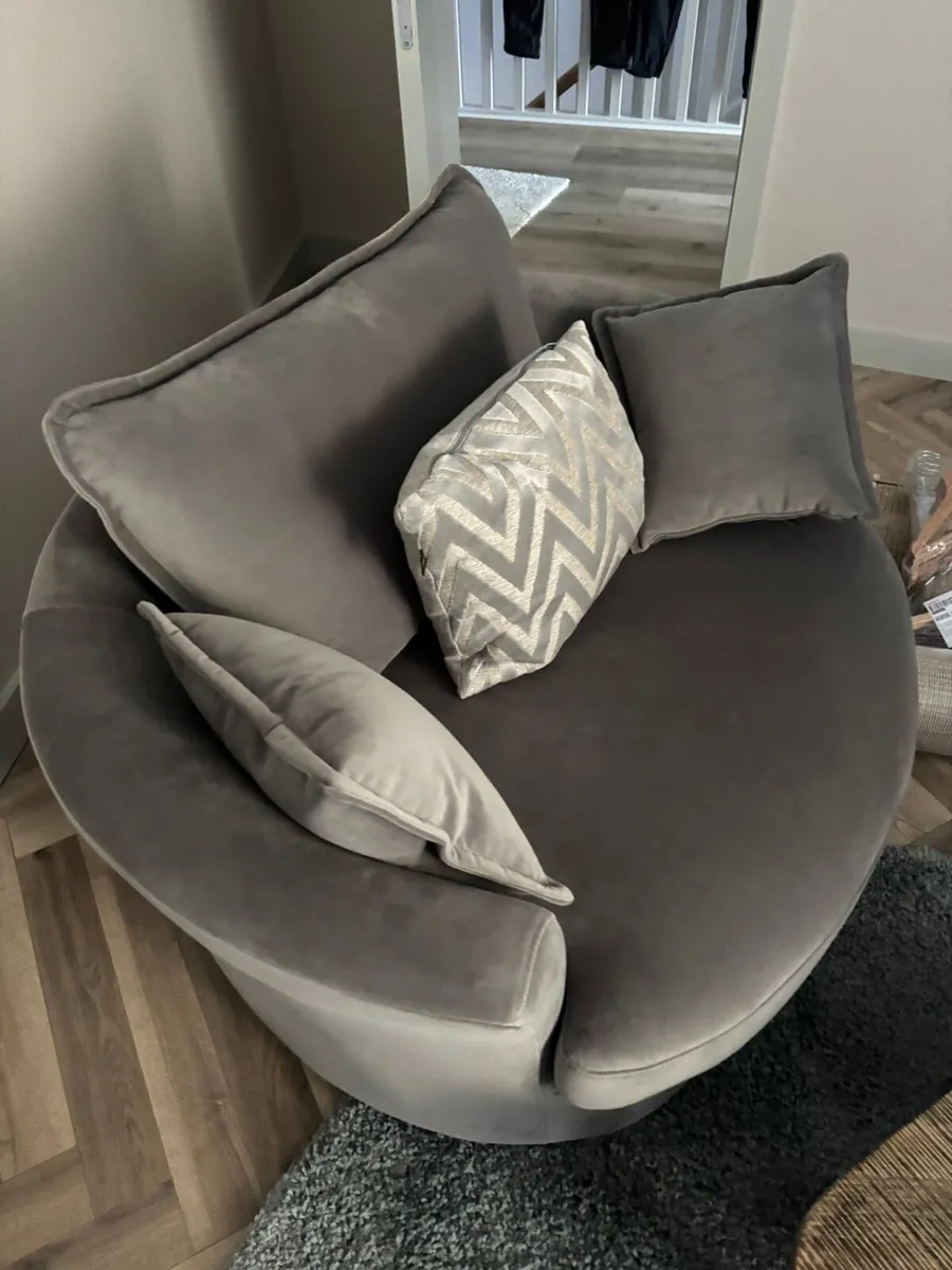 Light grey armchair/swivelchair - Image 2