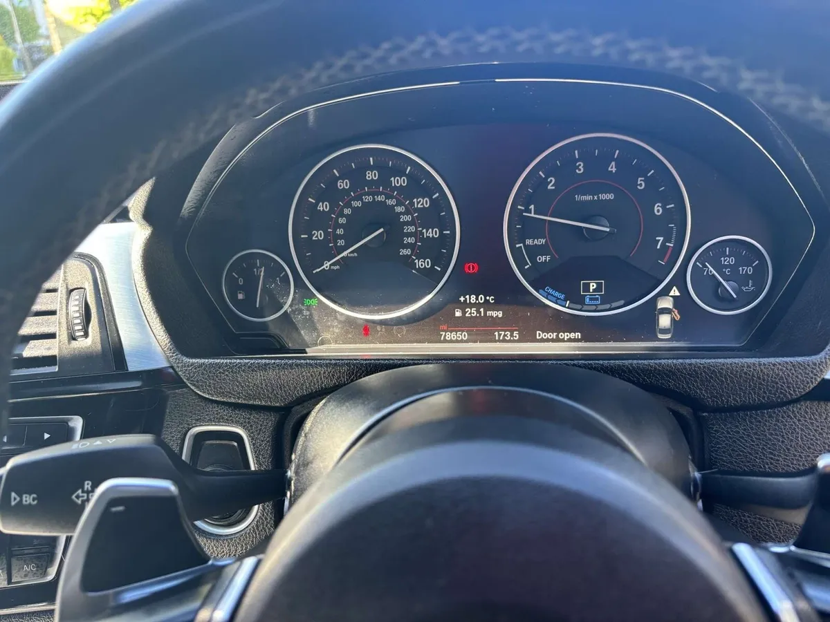171 330e M sport bmw - Image 2
