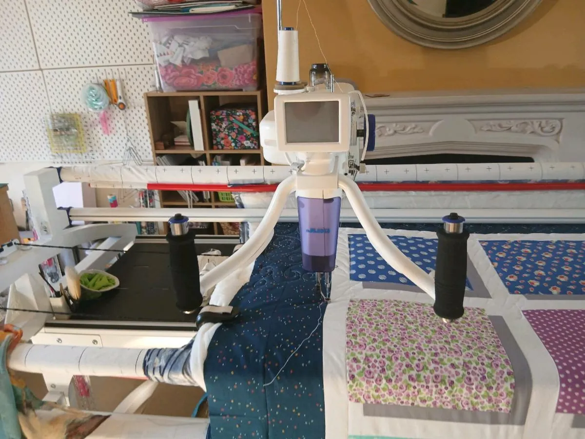 Long arm sewing mach - Image 2