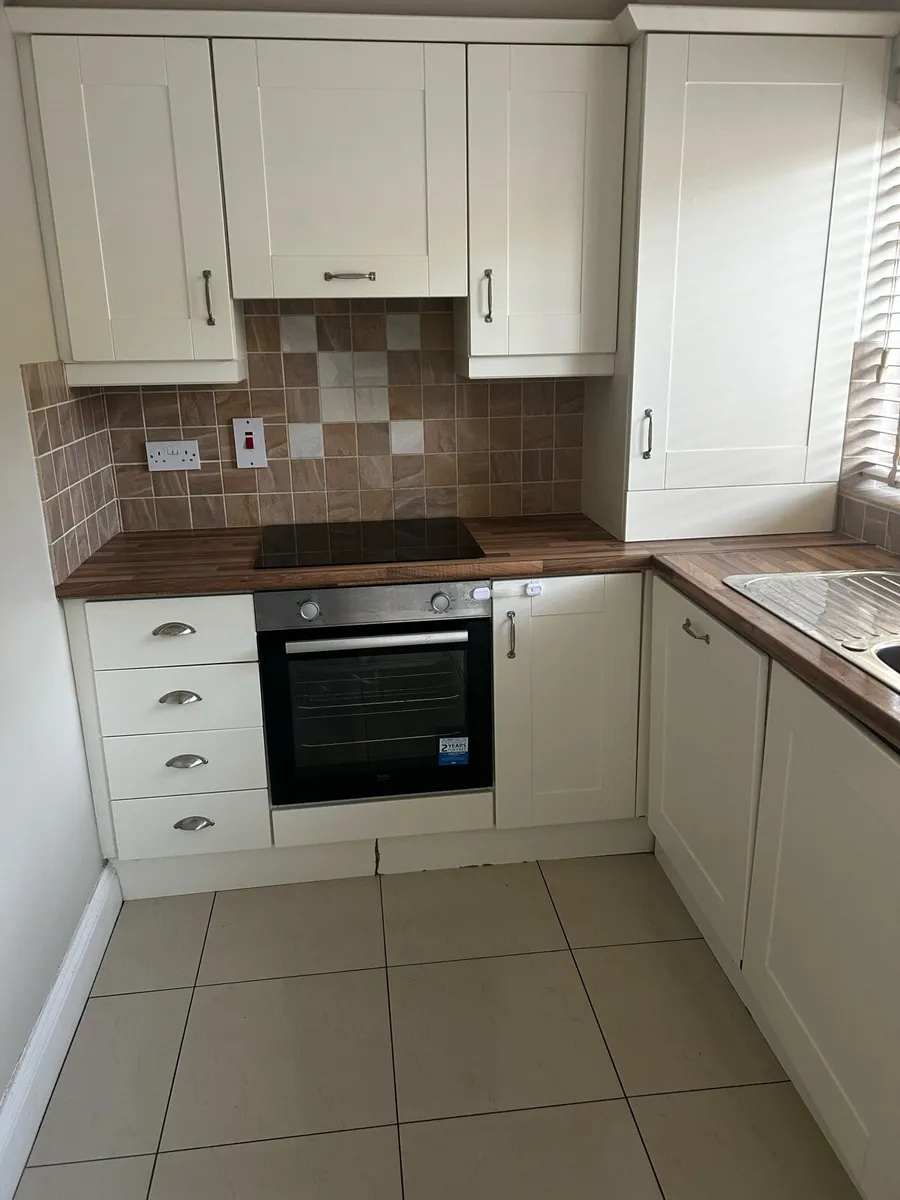 Kitchen - Image 2