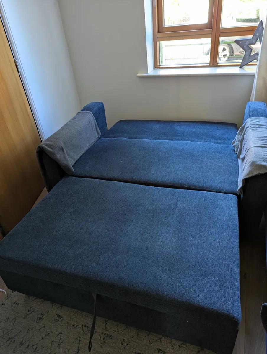 Navy Sofa Bed Open To Offers - Image 4