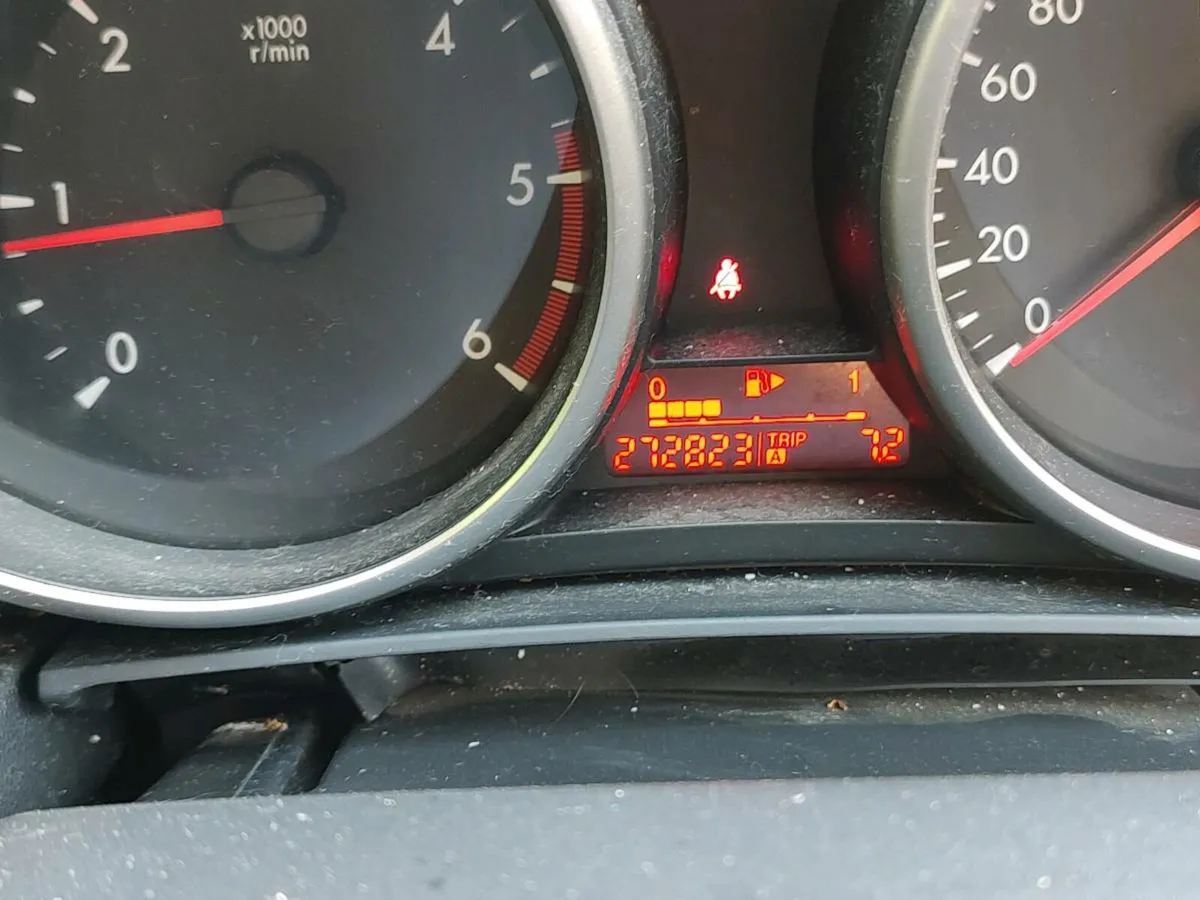 Mazda 3 - Image 3