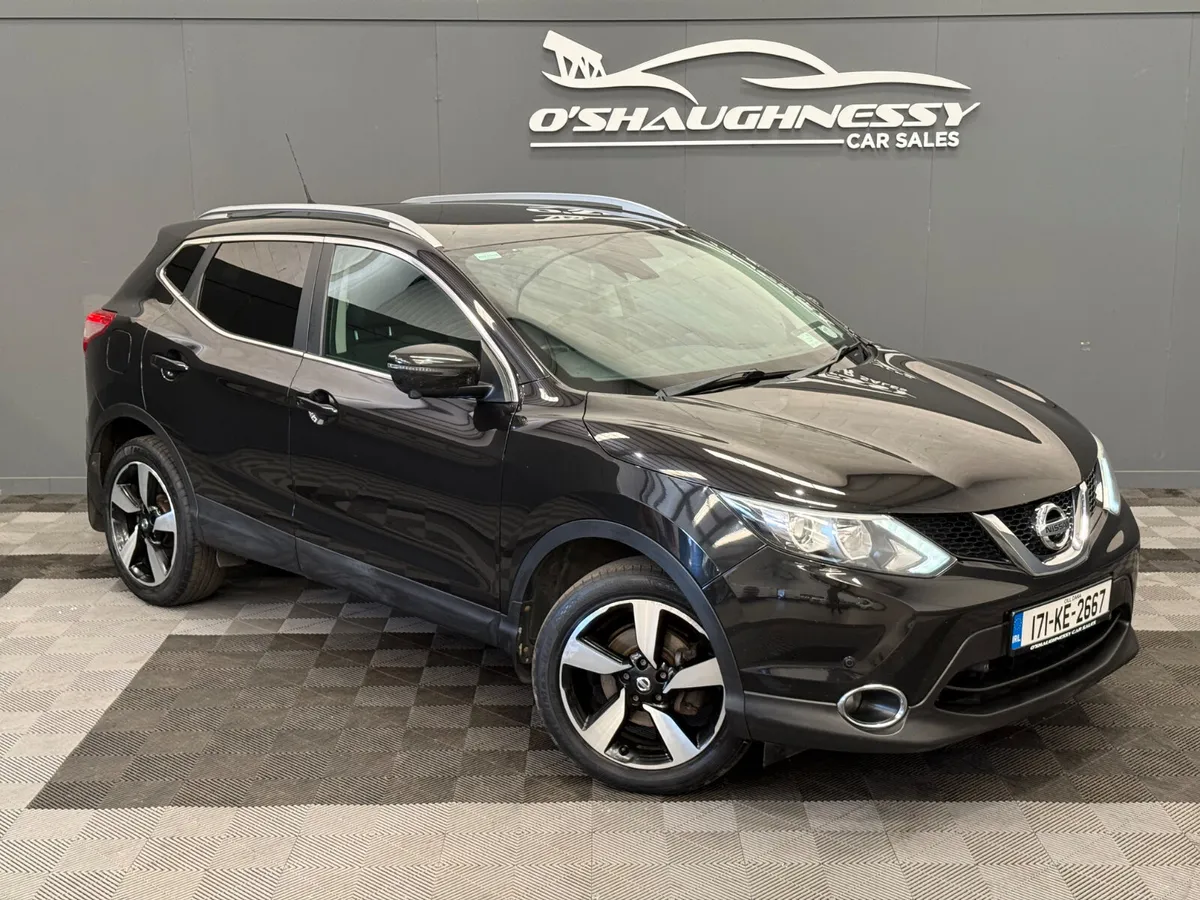 Nissan Qashqai 2017 Top Spec €14950 - Image 3