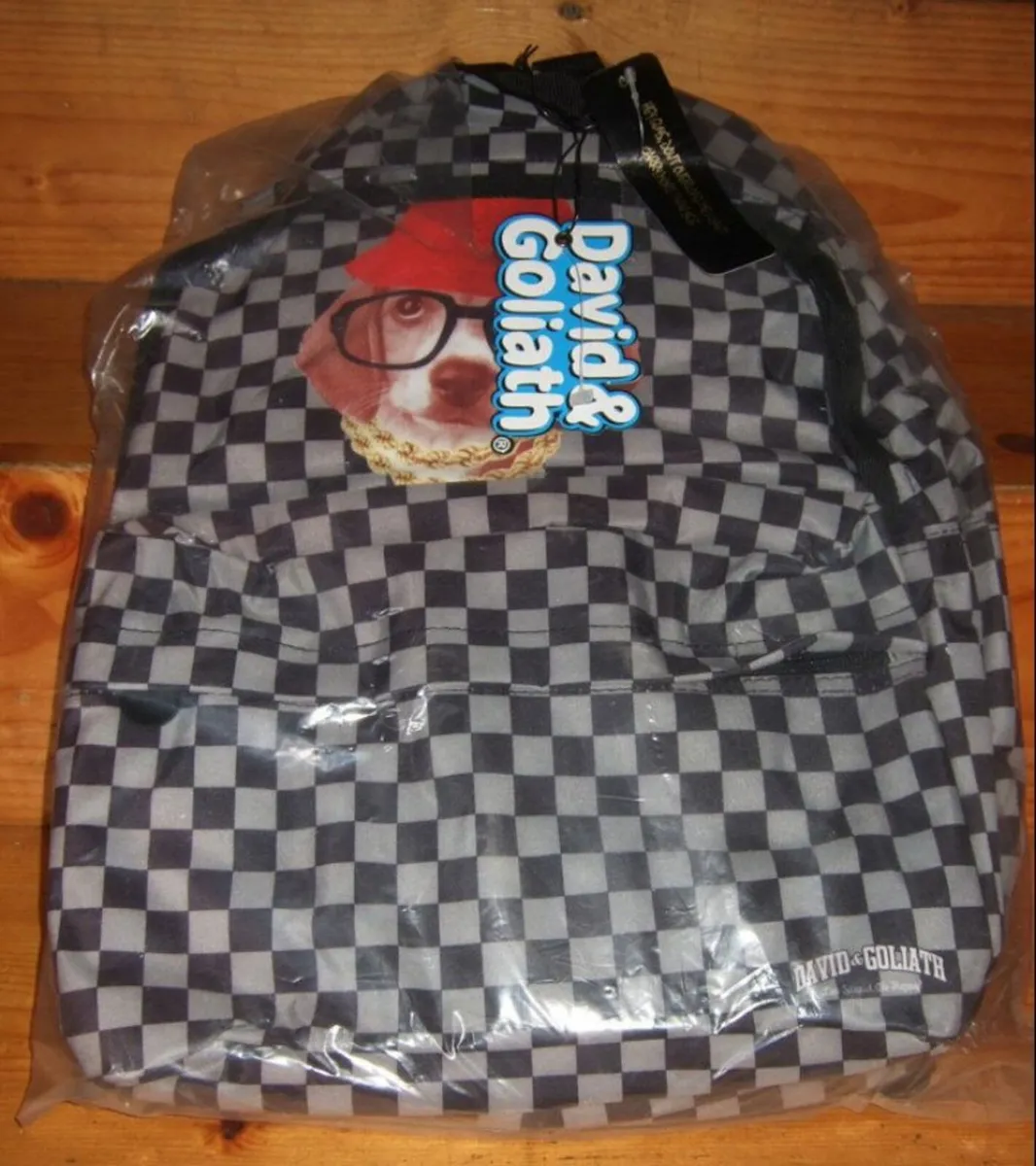 BNWT Harrods Daved & Goliath Backpack - Image 4