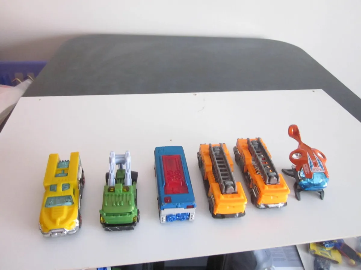 Six  Hot Wheels Car Bundle - Image 1