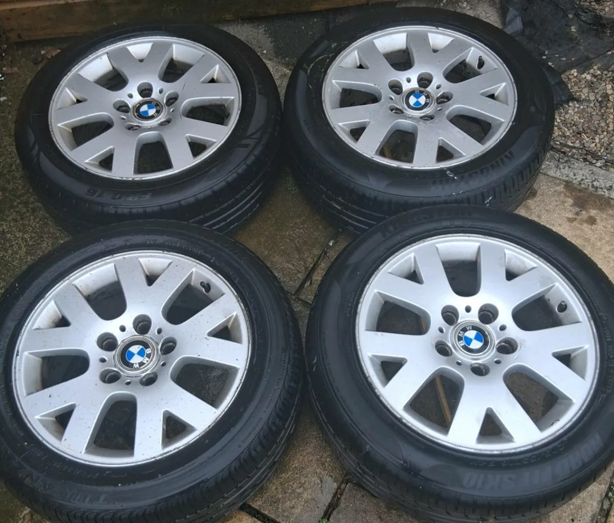 Sets of alloys - Image 1