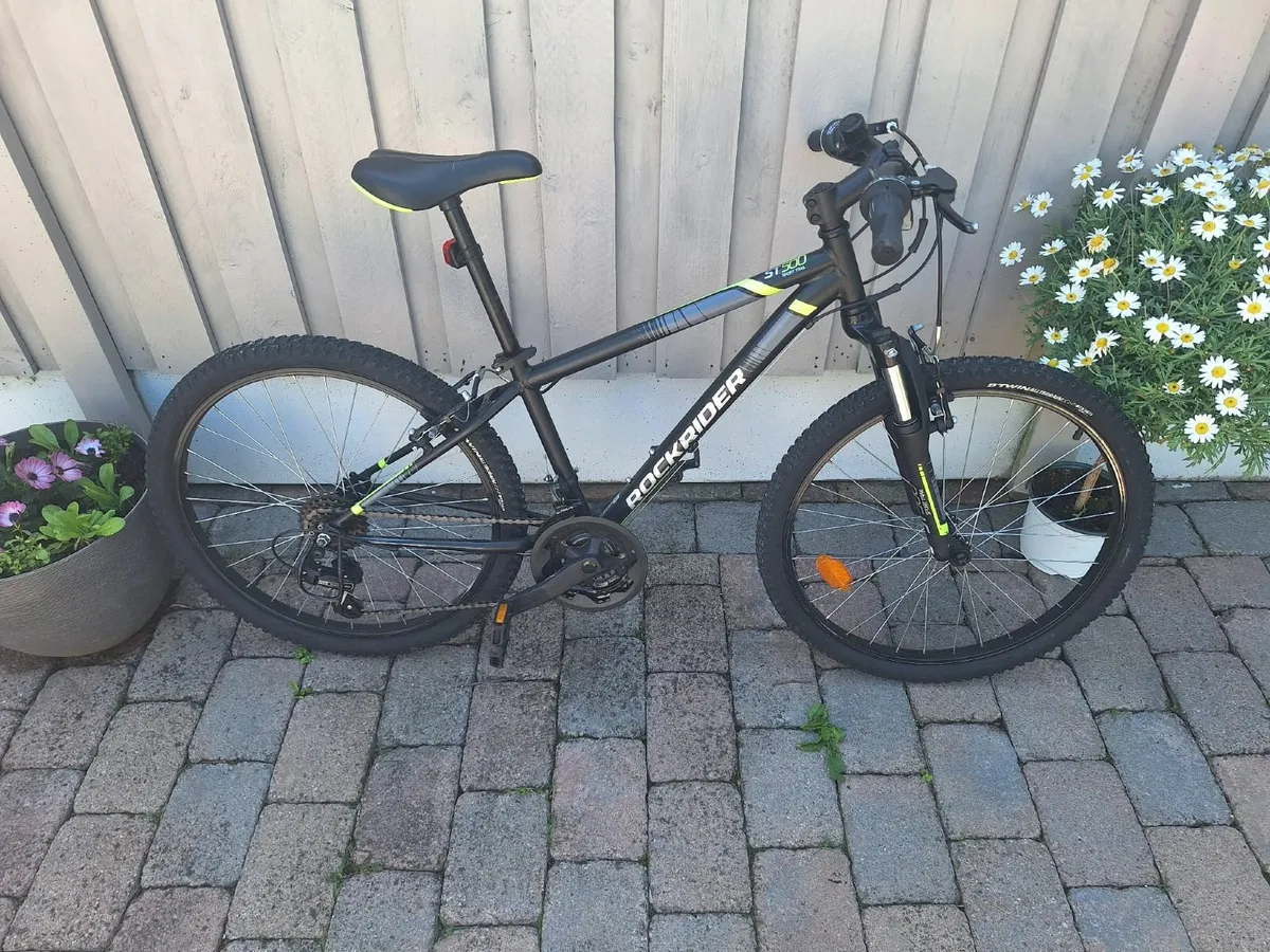 Excellent condition 24inch boys and girls bike - Image 2