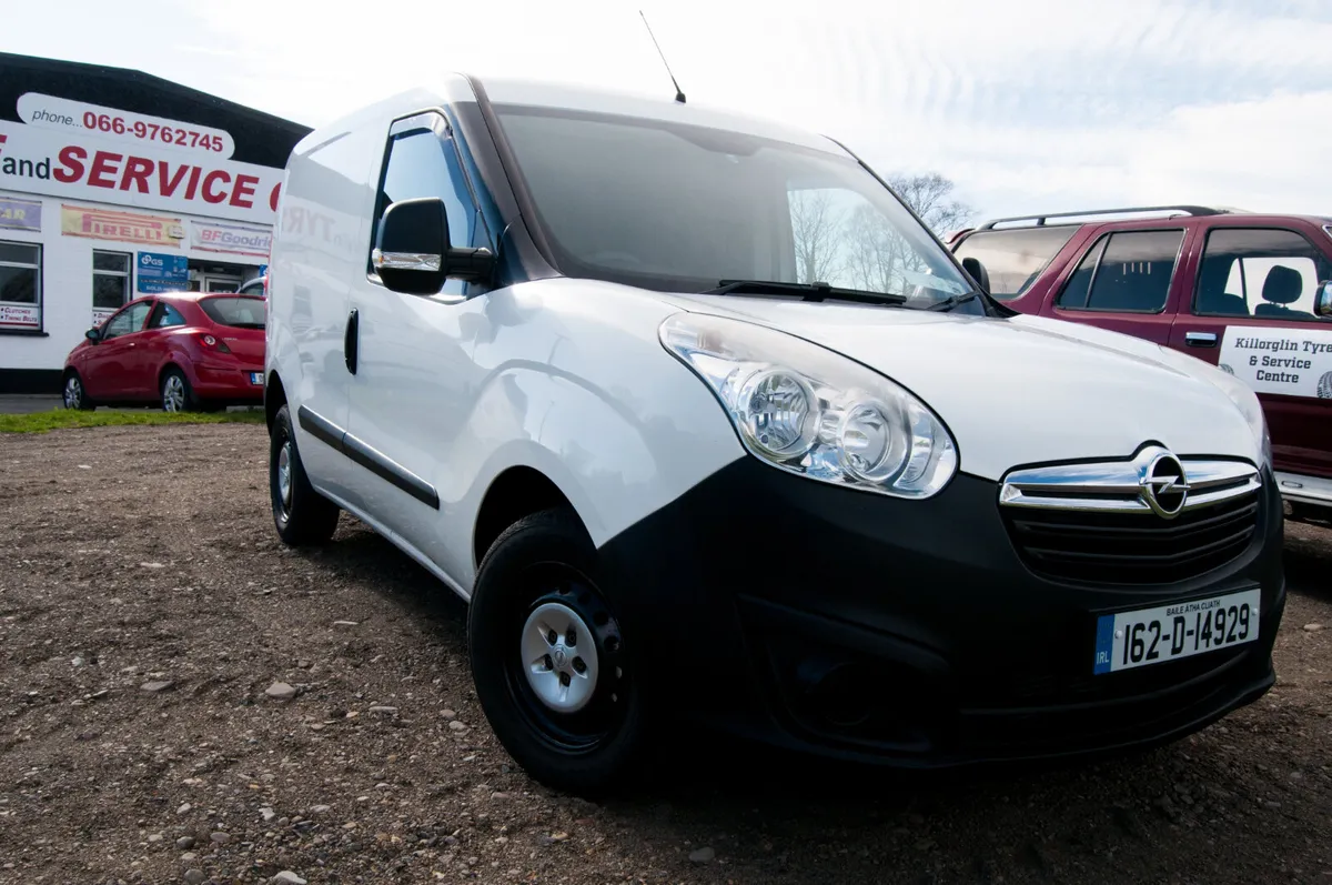 Opel Combo 2016 Diesel - Image 1