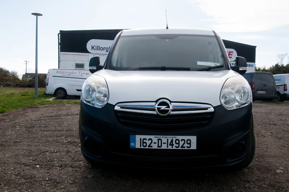 Opel Combo 2016 Diesel - Image 2