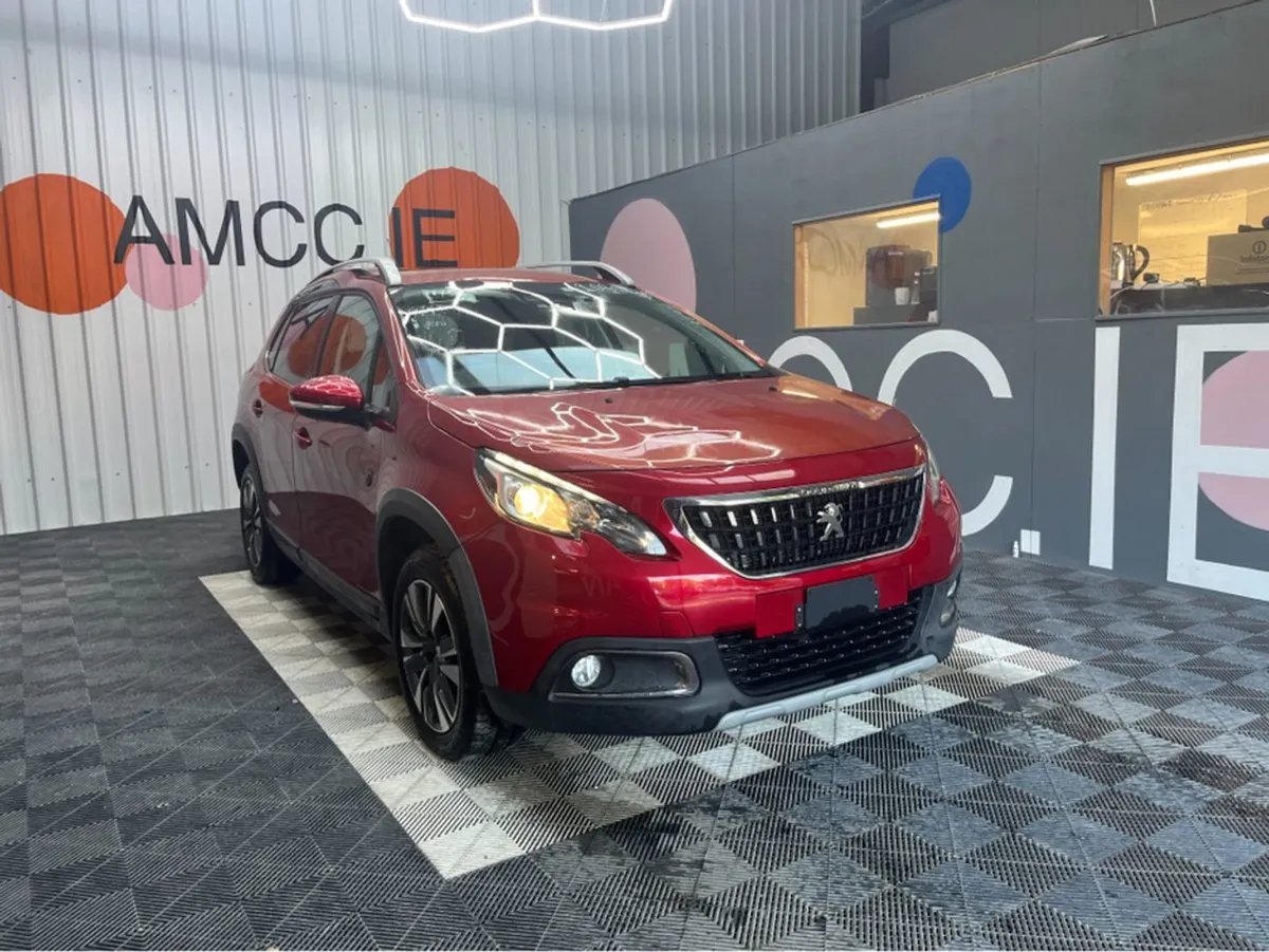 Peugeot 2008 Cross City / 1.2 / 35k KMs / Reverse - Image 1