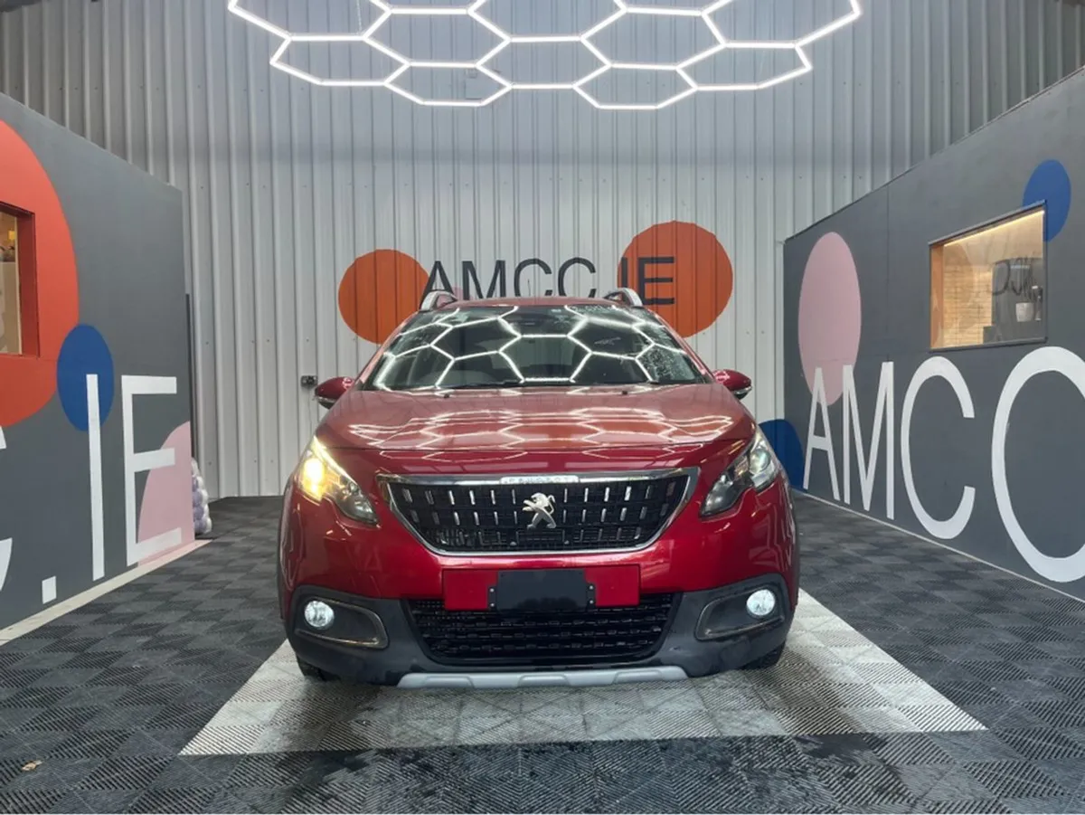 Peugeot 2008 Cross City / 1.2 / 35k KMs / Reverse - Image 2