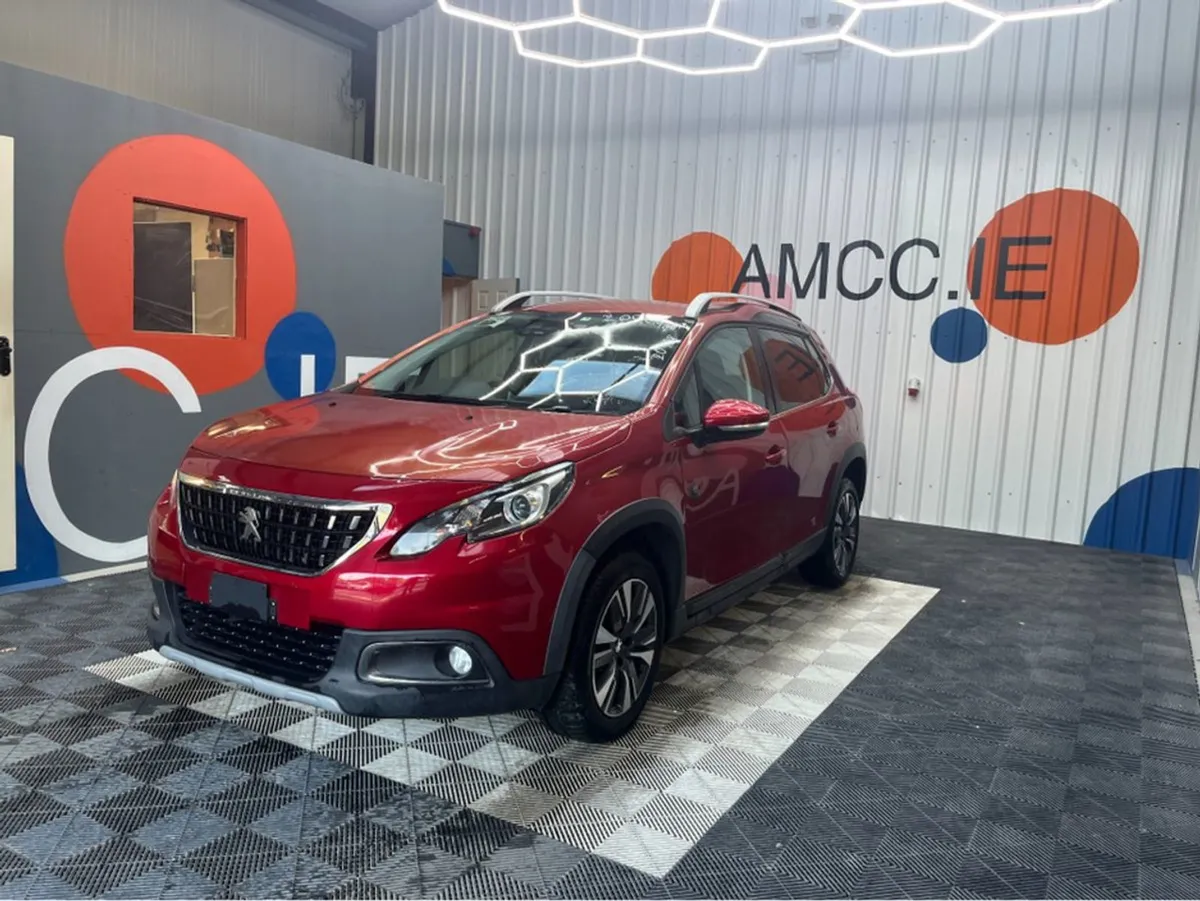 Peugeot 2008 Cross City / 1.2 / 35k KMs / Reverse - Image 3