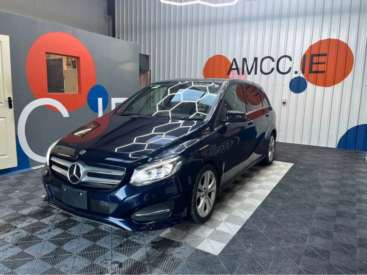 Mercedes-Benz B-Class B180 / 72k KMs / Heated Sea - Image 3