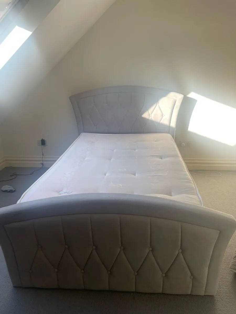 4ft Ottoman bed - Image 3