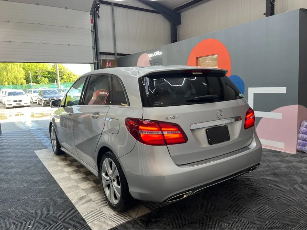 Mercedes-Benz B-Class B 180 / 61k KMs / Reverse C - Image 4