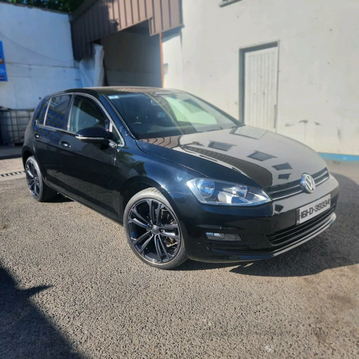 161 volswagen golf 1.6tdi AUTOMATIC €8750 - Image 1