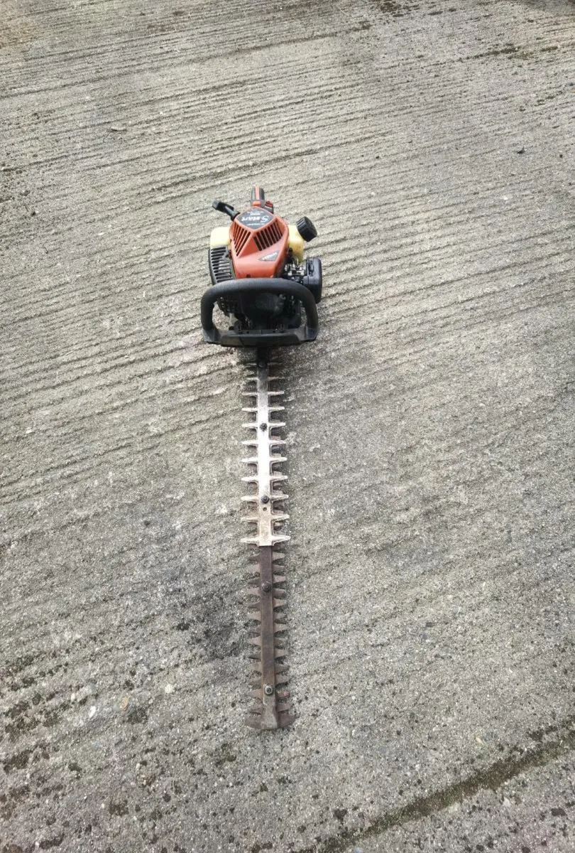 Hedge trimmer Hitachi - Image 3