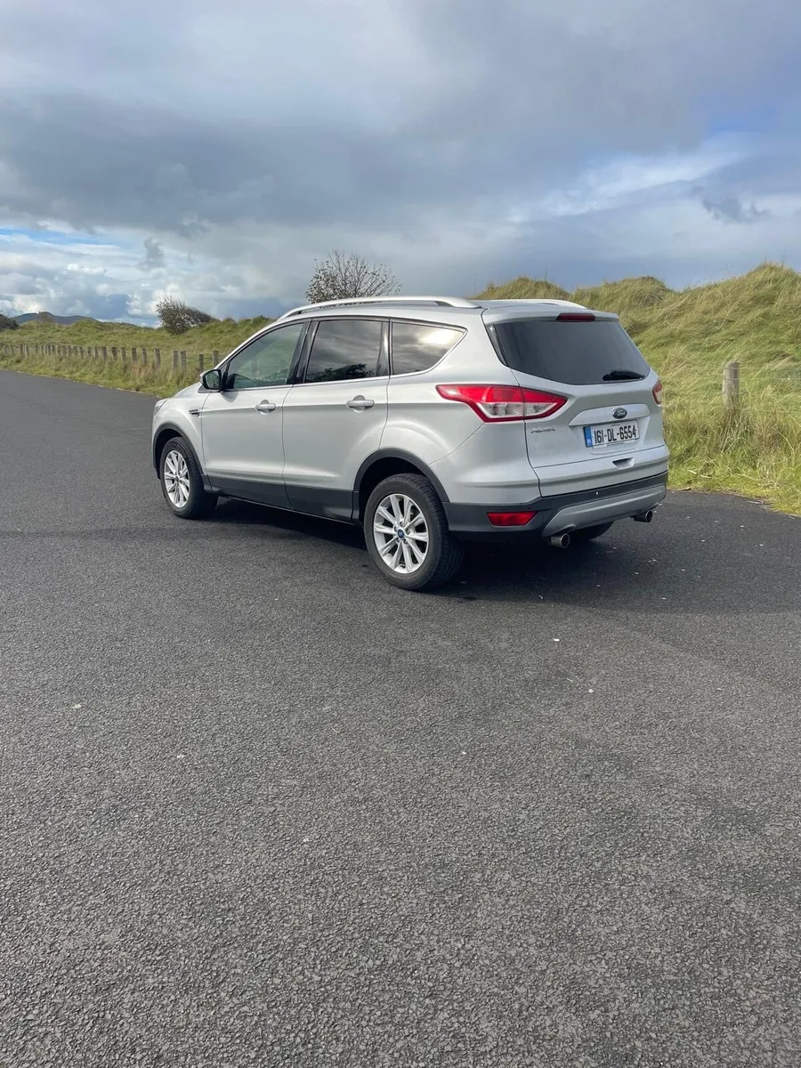 Car - Image 2