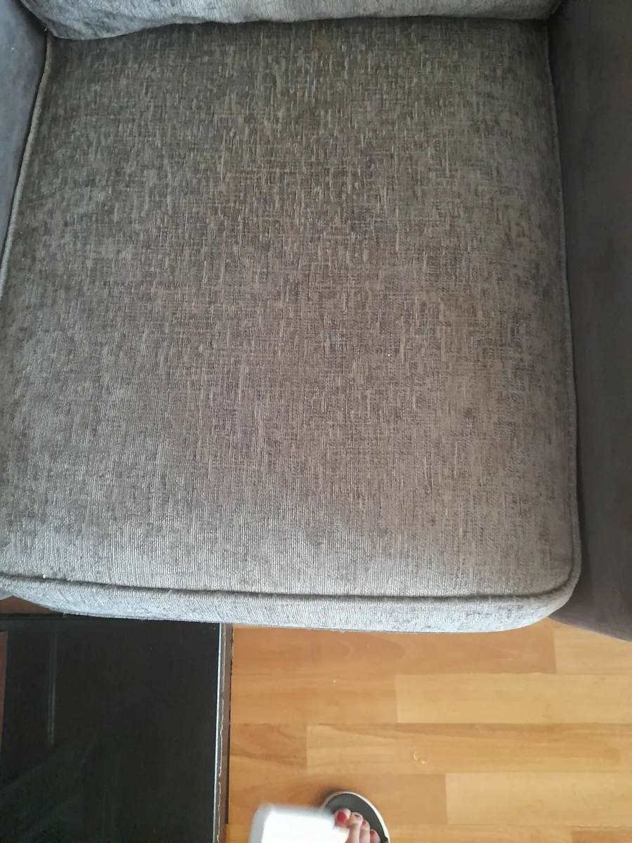 Chairs - Image 2