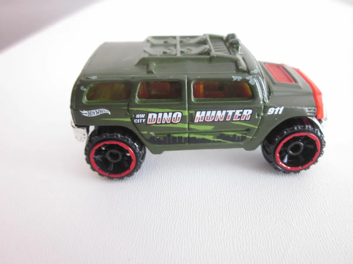 Hot Wheels Rockster Dino Hunter  2003 - Image 1