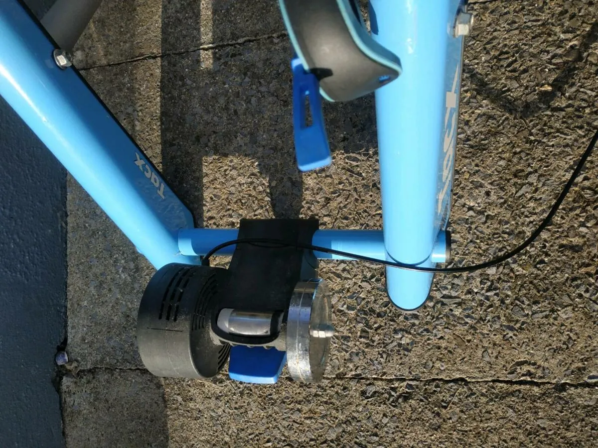 TACX Blue Matic T2650 Indoor Cycle Trainer - Image 3