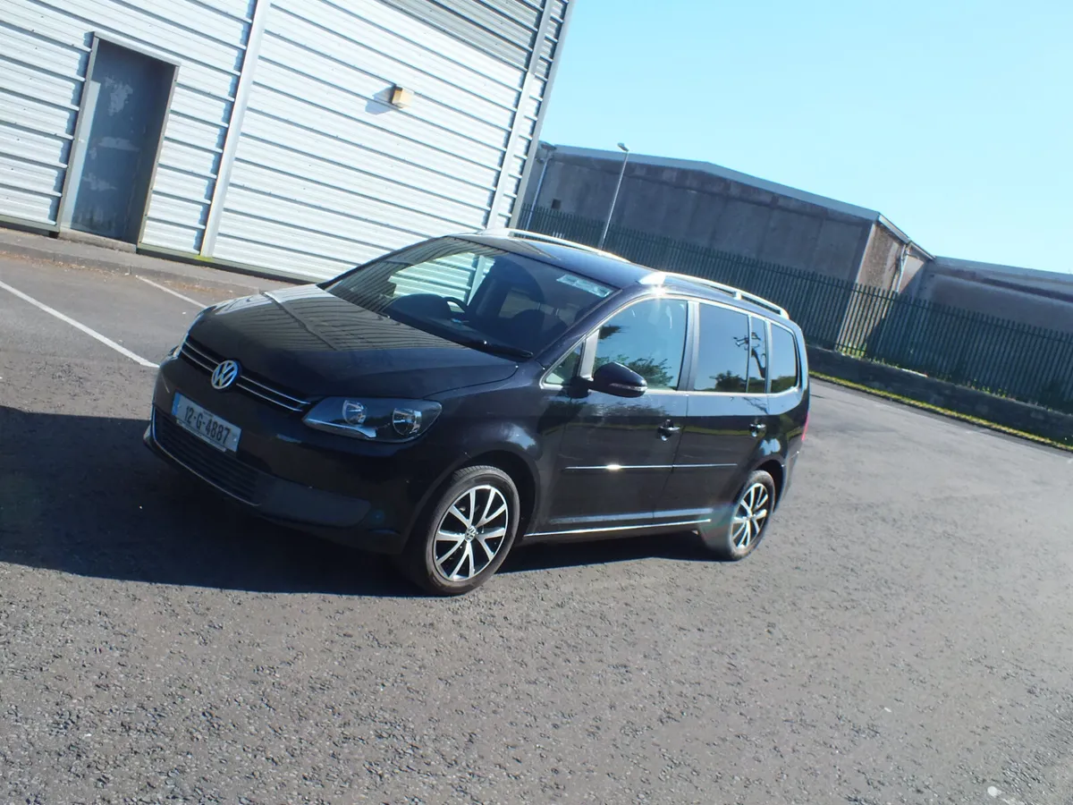Volkswagen Touran 2012 - Image 3