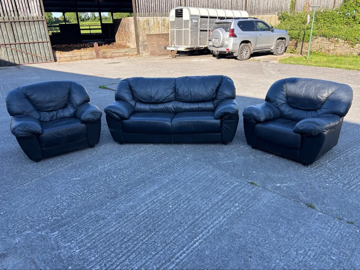 3 Piece Leather Set - Image 1