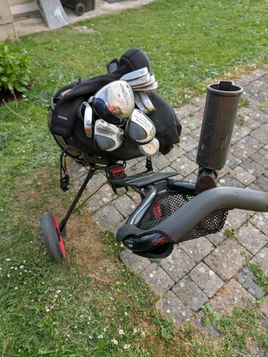 Adult Golf clubs,ping bag and big wheel trolley - Image 4