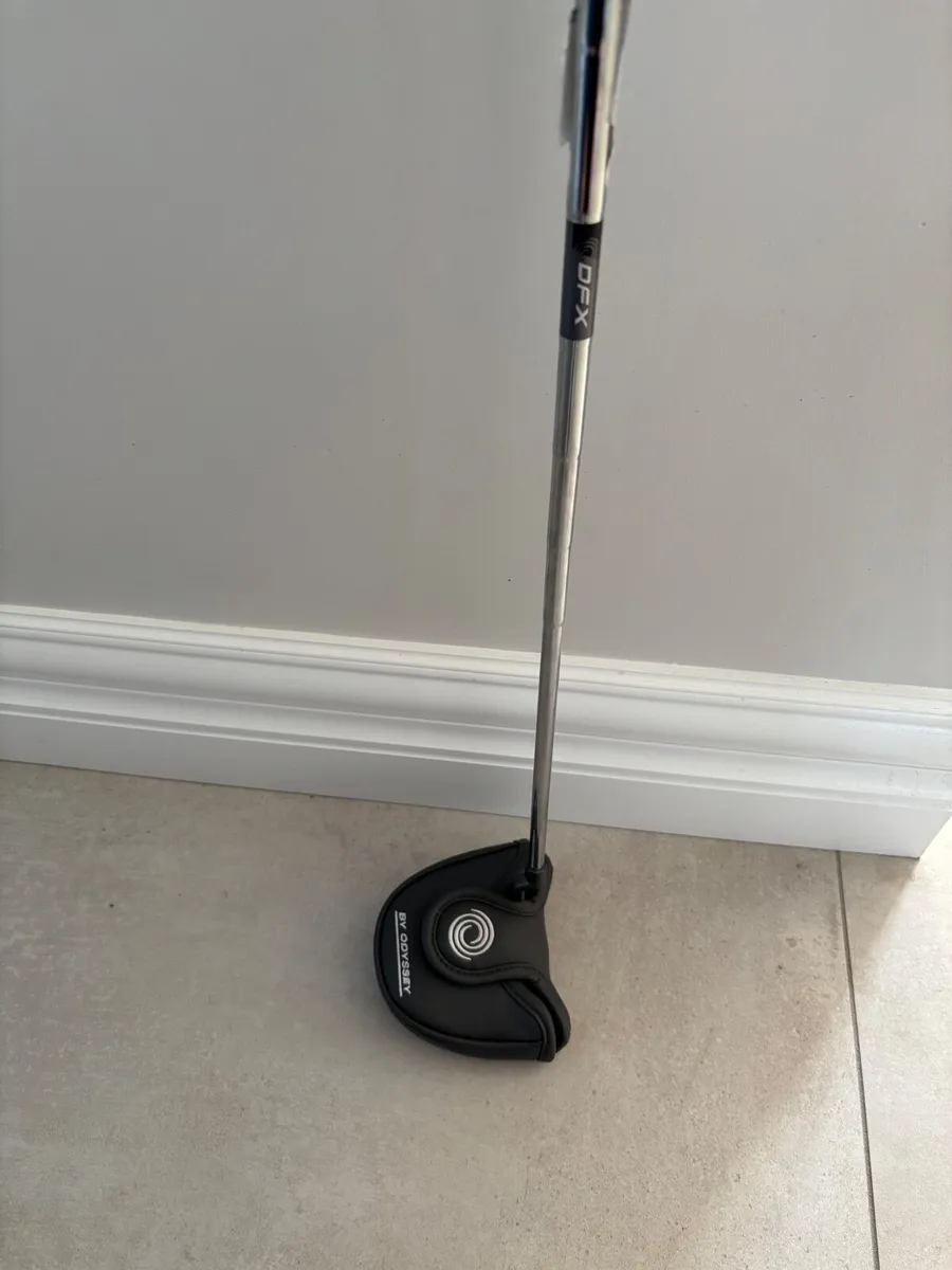Golf putter - Image 4