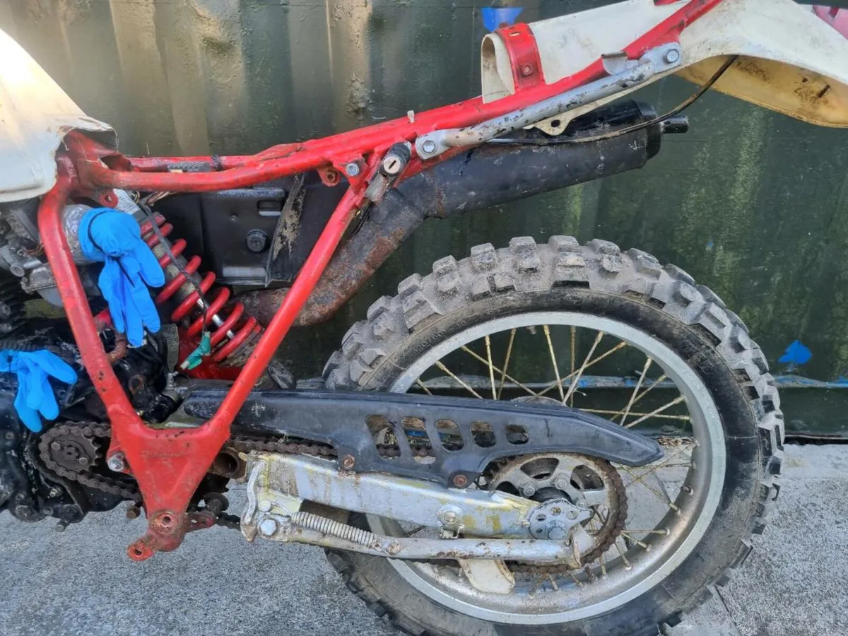 1986 Yamaha XT225 Serow Project - Image 4