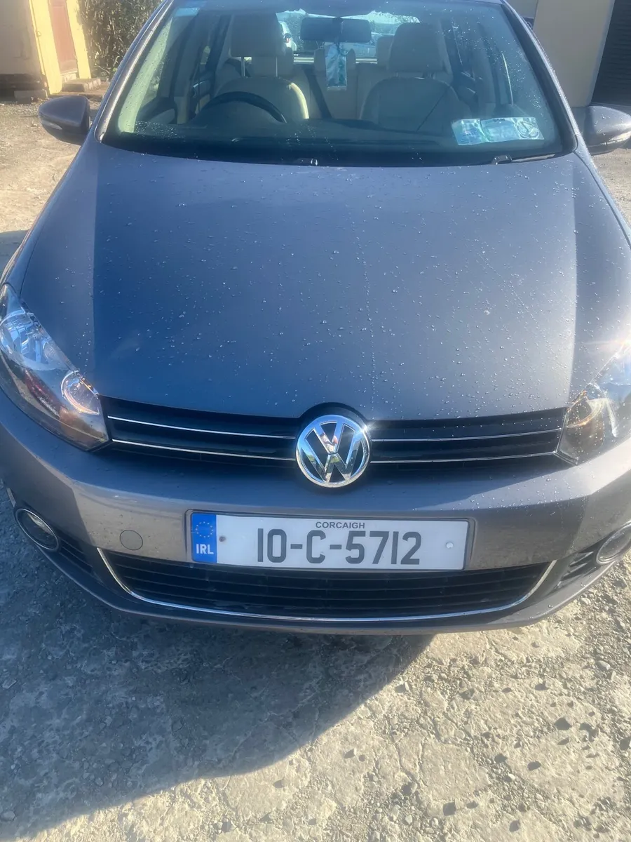 Volkswagen Golf 2010 - Image 1