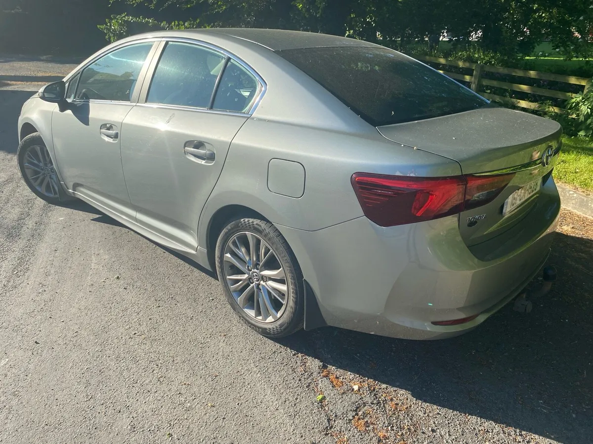 2016 Toyota Avensis - Image 2