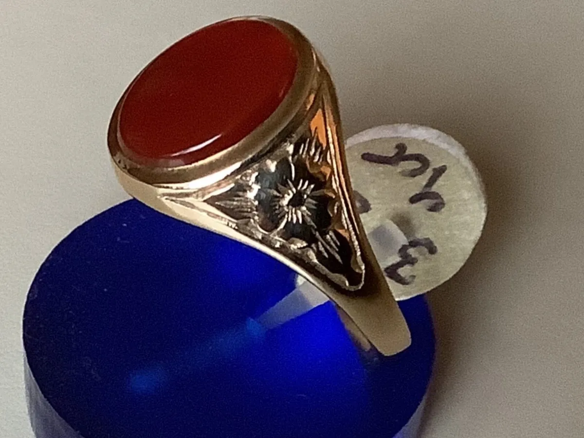 NEW 9ct GOLD CORNELIAN STONE Ring - Image 1