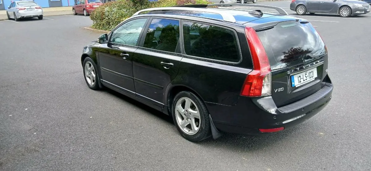 2012 volvo v50 1.6 diesel nct 11/25 - Image 4