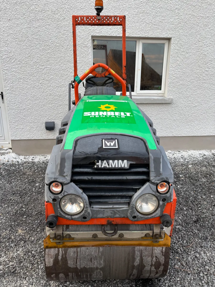 2017 Hamm HD 80 Vibrating Roller - Image 4