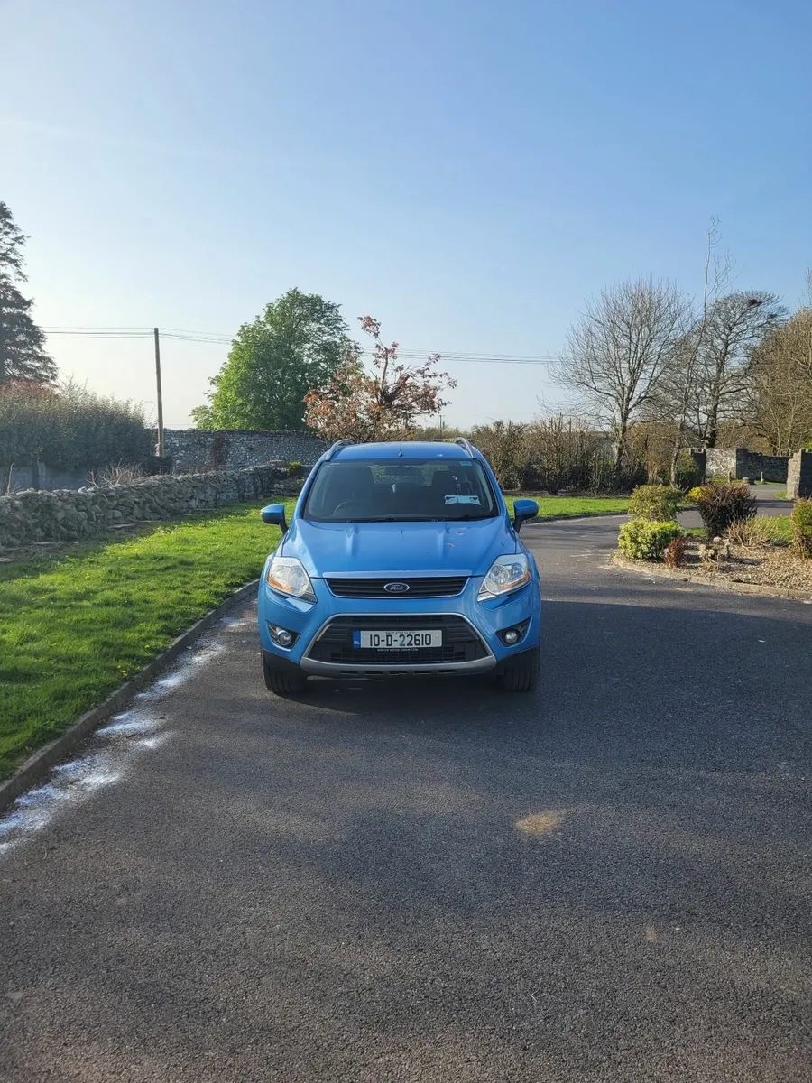 Ford Kuga 2010 AWD 2.0L - Image 3