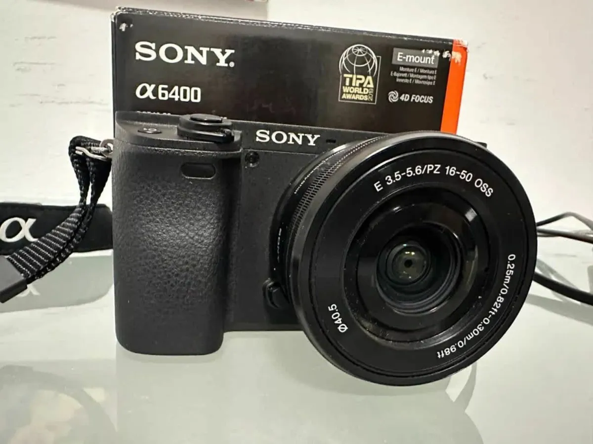 Sony Alpha 6400 4K Camera - Image 1
