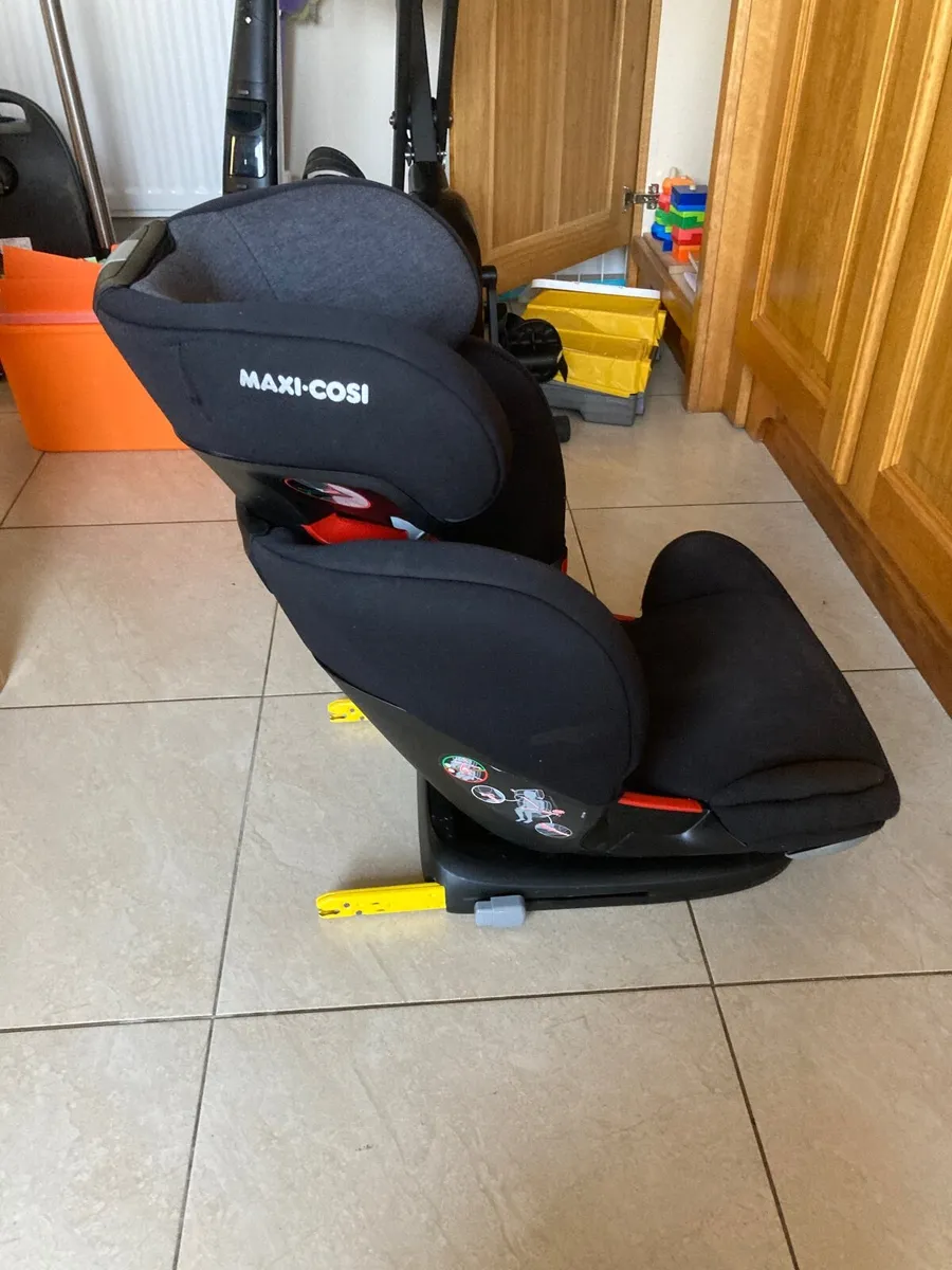 car seat - Image 2