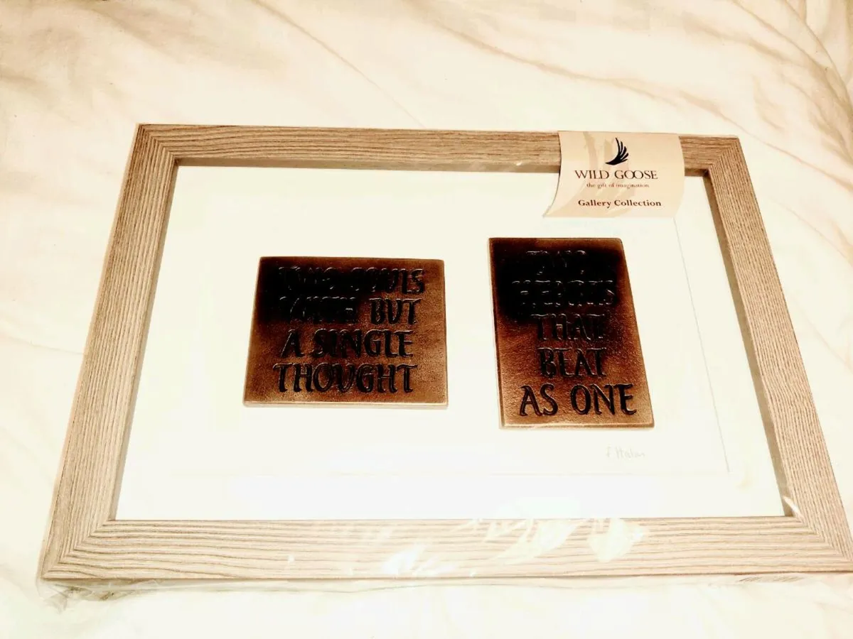 GOLDEN BRONZE, 14"Wide & 9"Long HEAVY Wall Art ! - Image 2