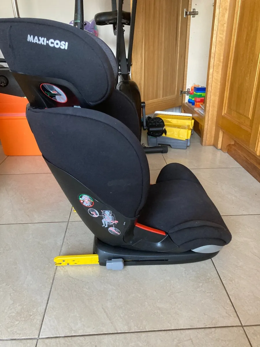car seat - Image 4