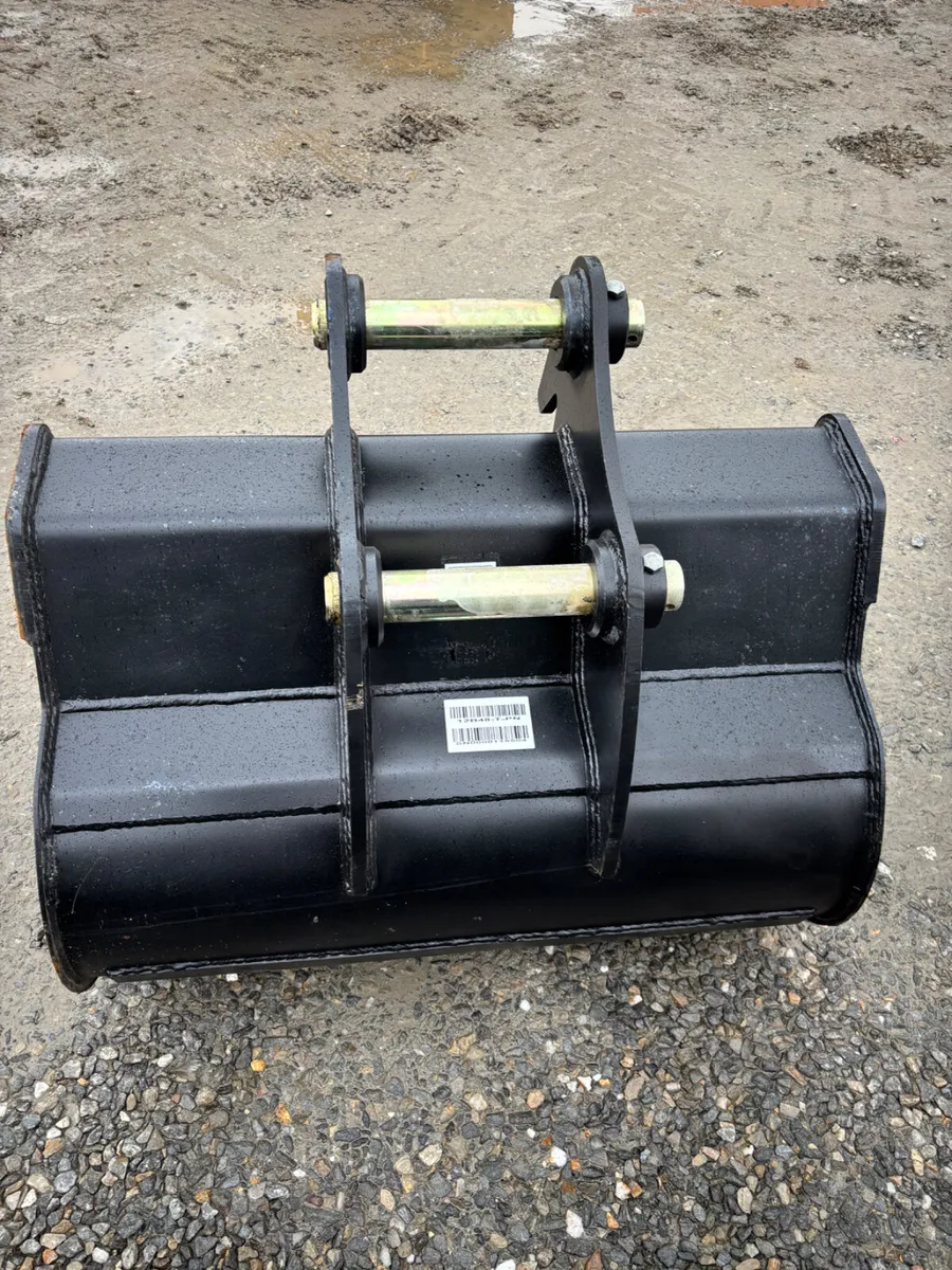 New/Unused Rhinox Excavator Buckets - Image 4