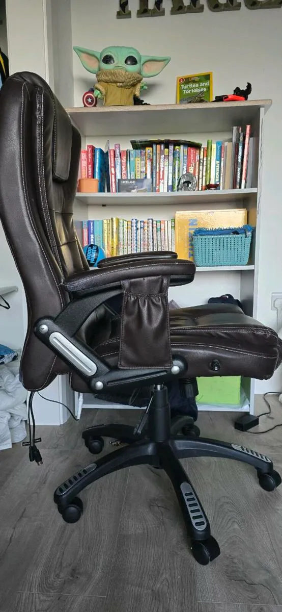 Office Chair - Image 3